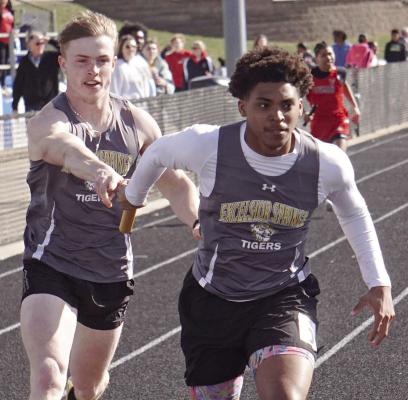 SENIORS Dawson Claypole (left) and Shia Hyche are among the many athletes out for track and field at Excelsior Springs High School. TIM HARLAN | Submitted