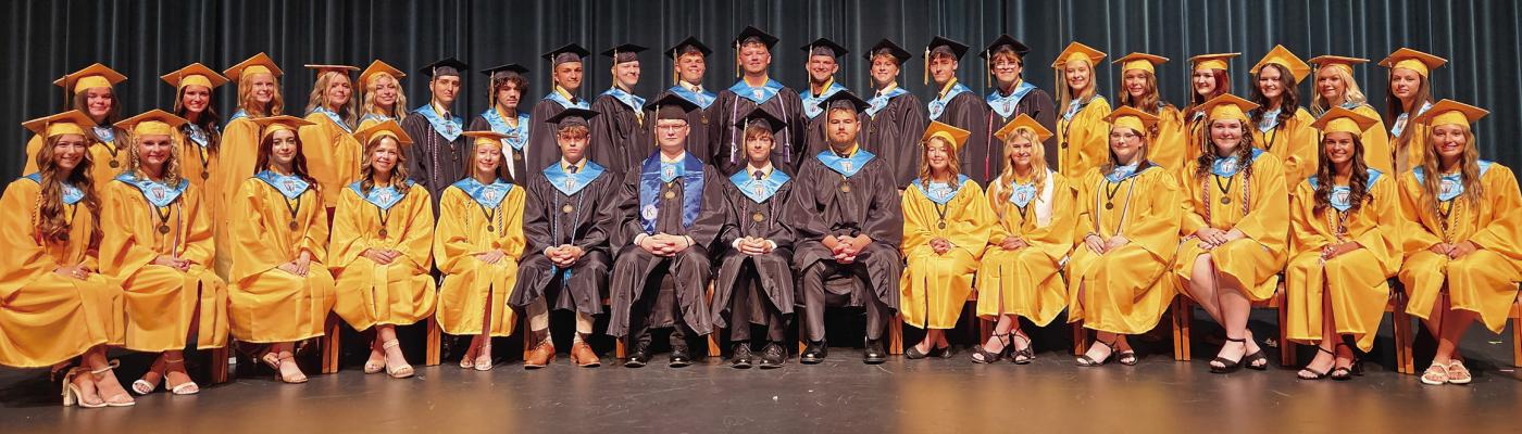 ES bids farewell to 2025 graduates