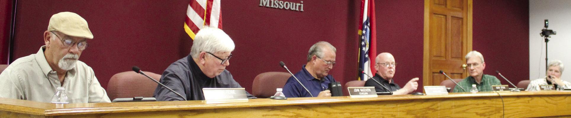 EXCELSIOR SPRINGS CITY Council members consider multiple agenda items, including signage approvals and infrastructure agreements. MIRANDA JAMISON | Staff