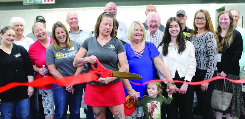 DONNICI’S ITALIAN DELI AND MARKET hosts a ribbon-cutting event to signify the opening of the business. MIRANDA JAMISON | Staff