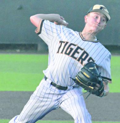 HENRY CROWLEY deals during Excelsior Springs’ loss to Benton of St. Joseph in the Class 4 District 15 Tournament title game.