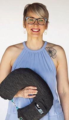 AMBER WALDEIER has been named a finalist in SCORE’s 60th Anniversary Pitch Competition for her innovation, Zipplicity Un-Luggage. Submitted