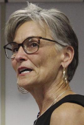 Kristin DeHart