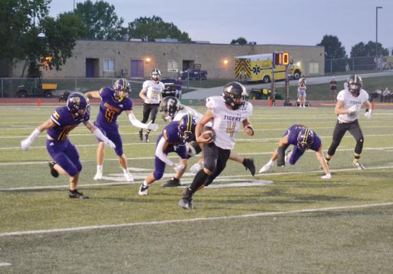 EXCELSIOR SPRINGS senior running back Rakai Gantt breaks loose during the Tigers’ 44-6 loss Sept. 16 road loss to Kearney. DUSTIN DANNER | Staff