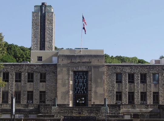 EXCELSIOR SPRINGS City Council members recently approved a sewer rate increase. MIRANDA JAMISON | Staff