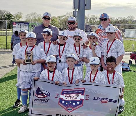 MEET THE ARSENALS: front row, Bentley Brightman, Landon Smith, Mac White, De’Andre McIntosh; second row, Tucker Duncan, Collin Miller, Kody Long, Drake Miner, Derek Catron, Landon Dean, Aiden Moppin; third row, Scott Duncan, Maverick Dean, Travis Miner. DUSTIN DANNER | Staff