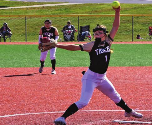 SOFTBALL is one of three sports options for Excelsior Springs’ Bailey Carder. DUSTIN DANNER | Staff