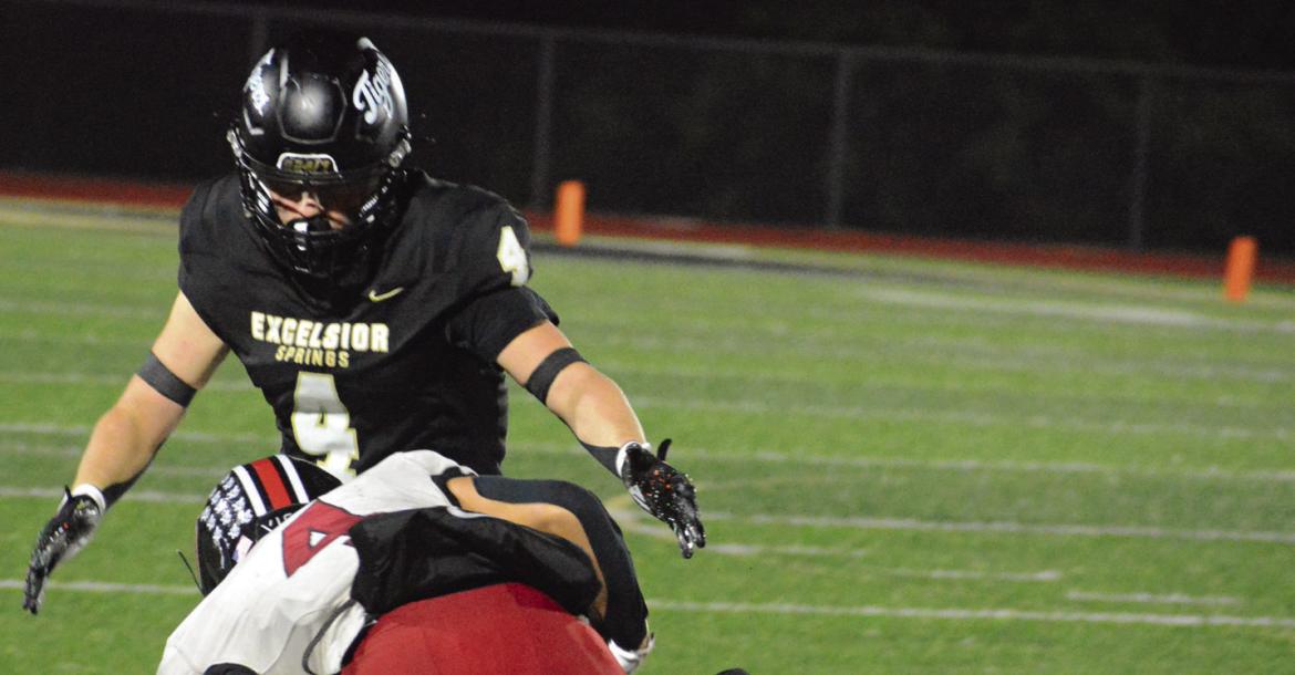Tigers take Hornets to the wire on gridiron