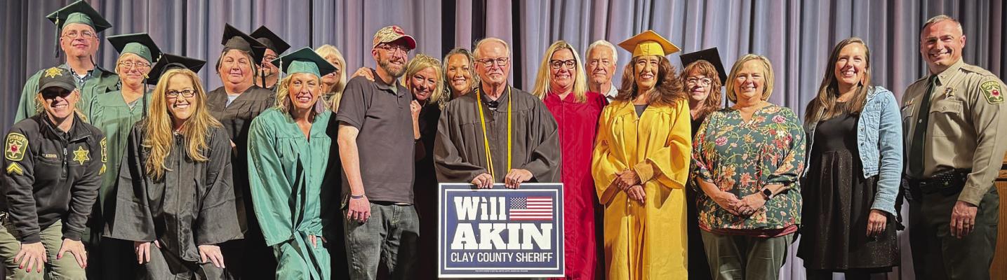 THE 2023 FALL Clay County Citizens Academy graduates pose for a picture with Clay County Sheriff Will Akin. MIRANDA JAMISON | Staff
