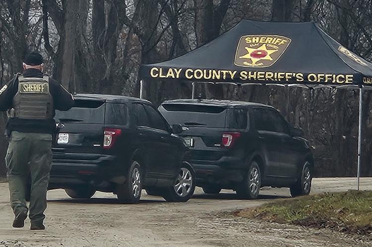 THE CLAY COUNTY SHERIFF’S Office sets up a command post to investigate a homicide. MIRANDA JAMISON | Staff