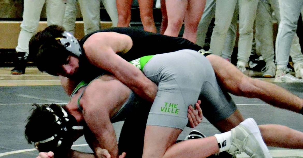 Boys grapplers place third at Tiger